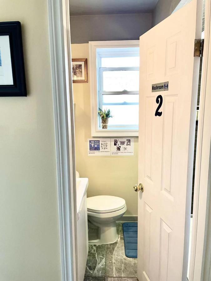 Perfect Home-Private Washrooms,Free Parking,High Speed Net 多伦多 外观 照片