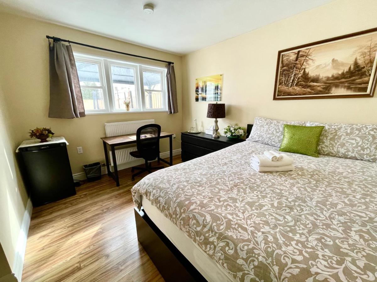 Perfect Home-Private Washrooms,Free Parking,High Speed Net 多伦多 外观 照片