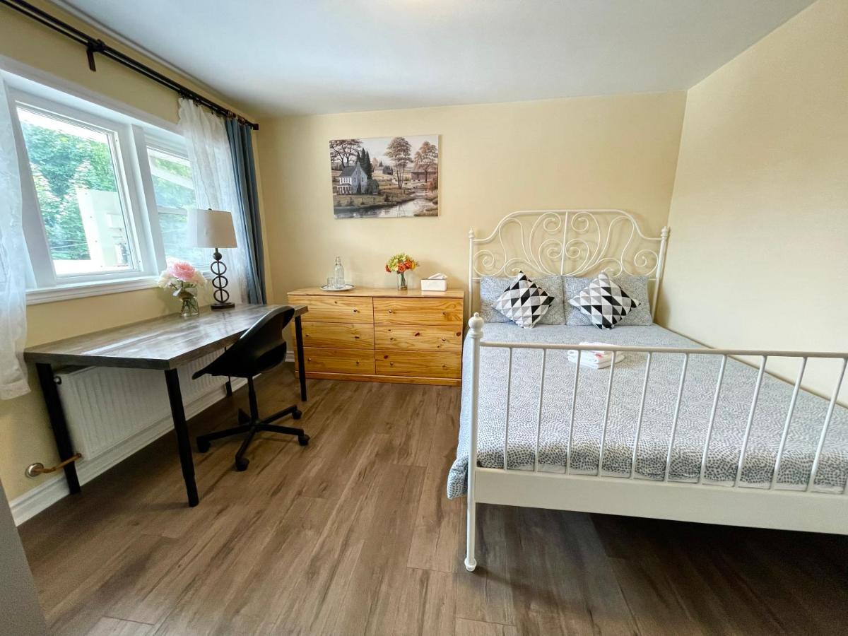 Perfect Home-Private Washrooms,Free Parking,High Speed Net 多伦多 外观 照片